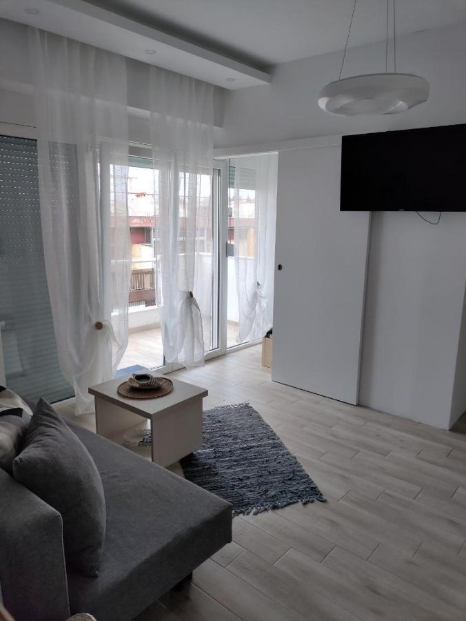 Mago Apartments Nea Kallikrateia Luaran gambar