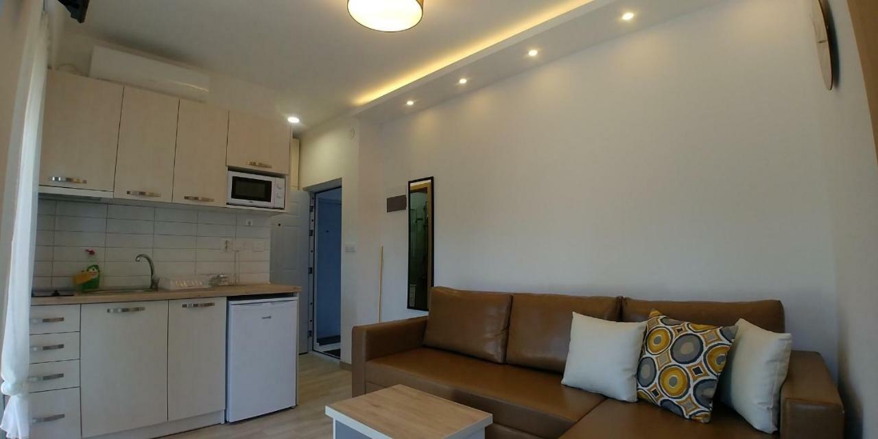 Mago Apartments Nea Kallikrateia Luaran gambar