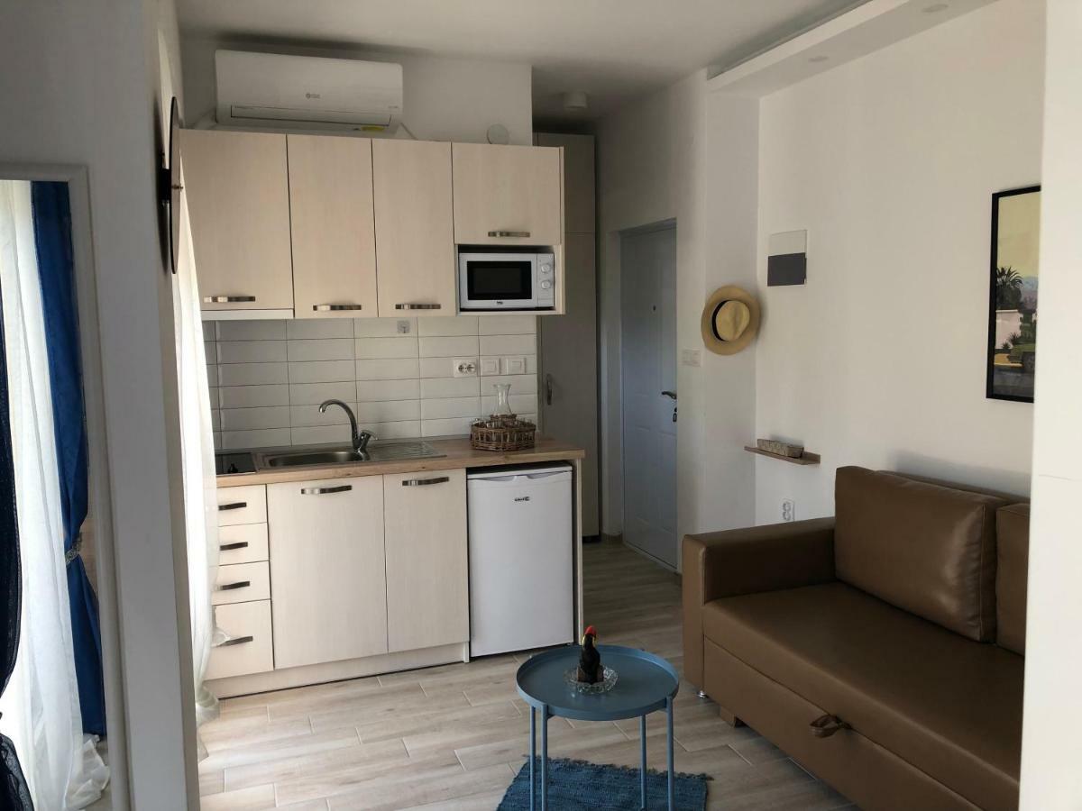 Mago Apartments Nea Kallikrateia Luaran gambar