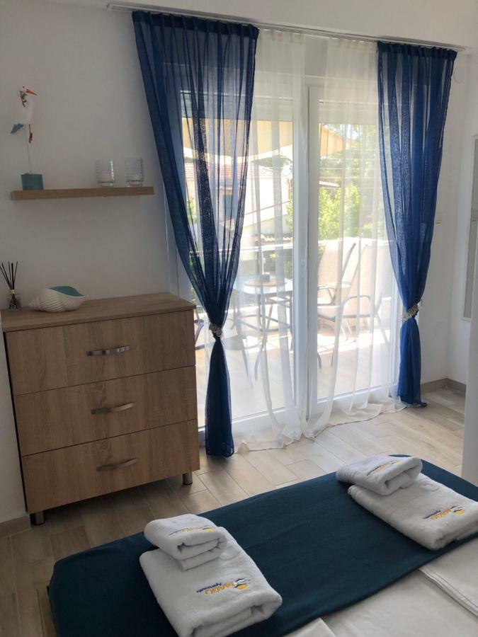 Mago Apartments Nea Kallikrateia Luaran gambar