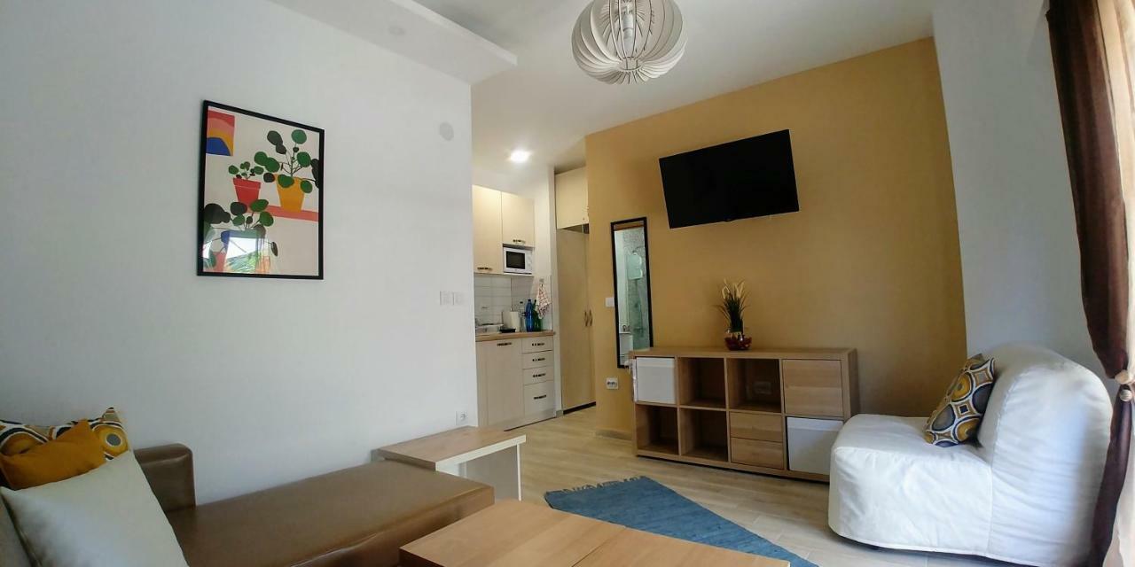 Mago Apartments Nea Kallikrateia Luaran gambar